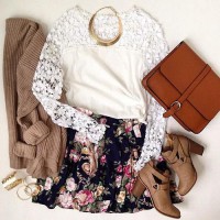 ROUPAS E ACESSÓRIOS